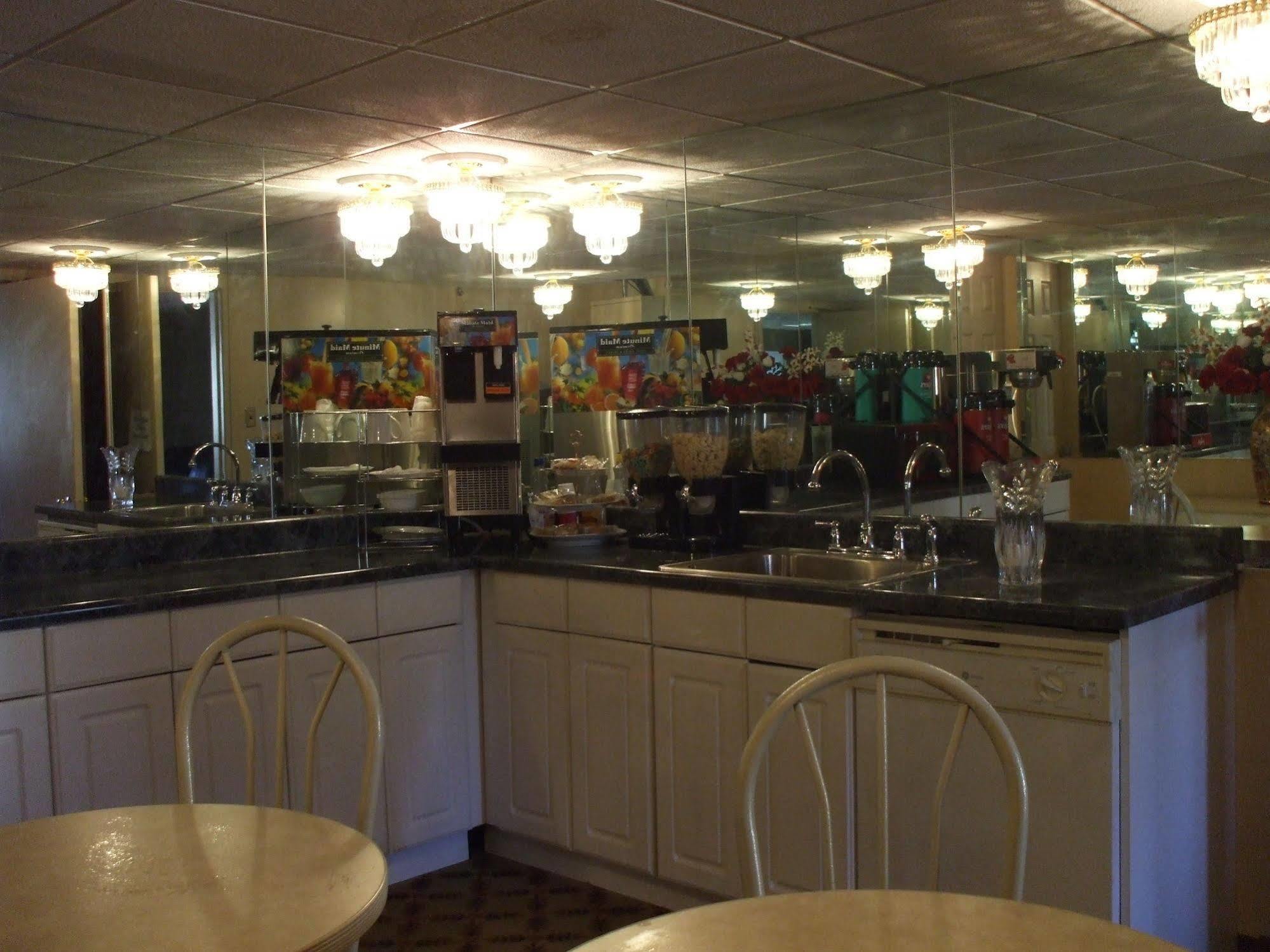Huntington Inn Esterno foto